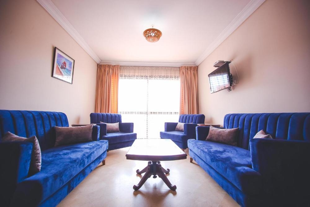 Room image 5