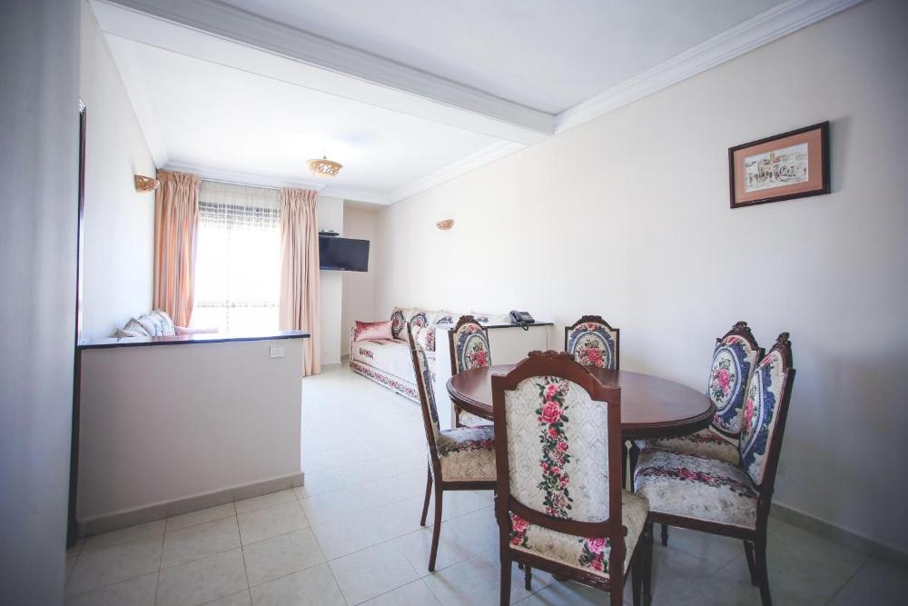 Room image 3